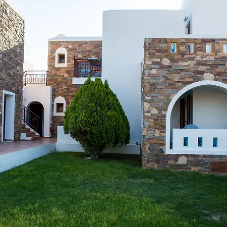 普拉萨海滩酒店