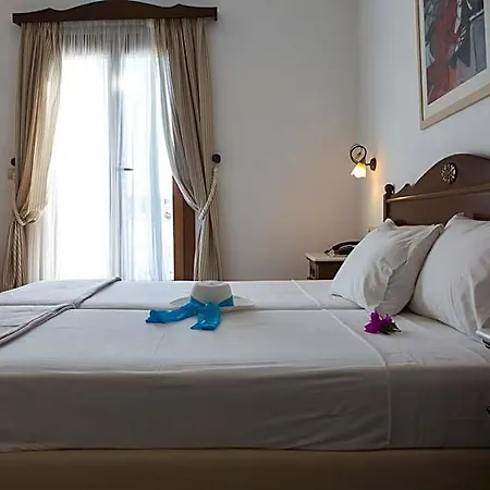 Ξενοδοχείο Plaza 3*
