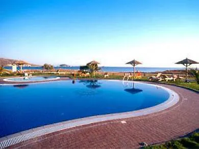 Ξενοδοχείο Plaza 3*