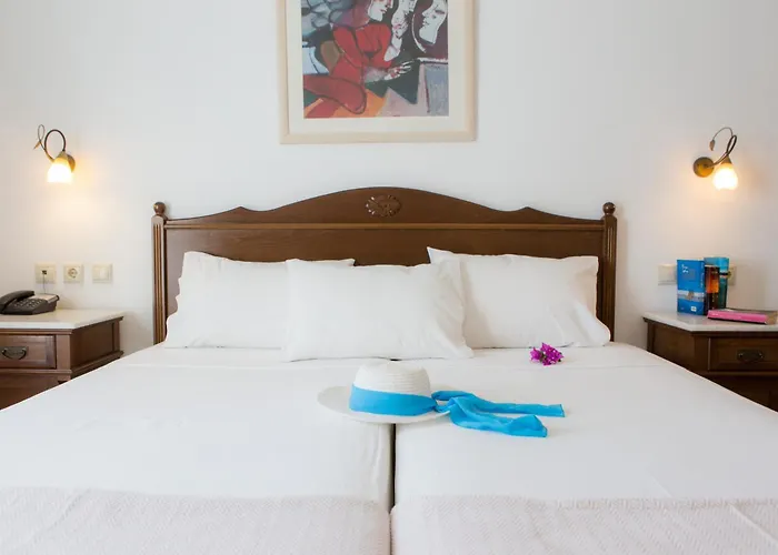 普拉萨海滩酒店 3*