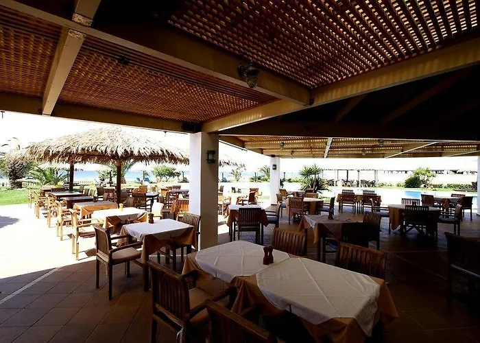 普拉萨海滩酒店 酒店 3*