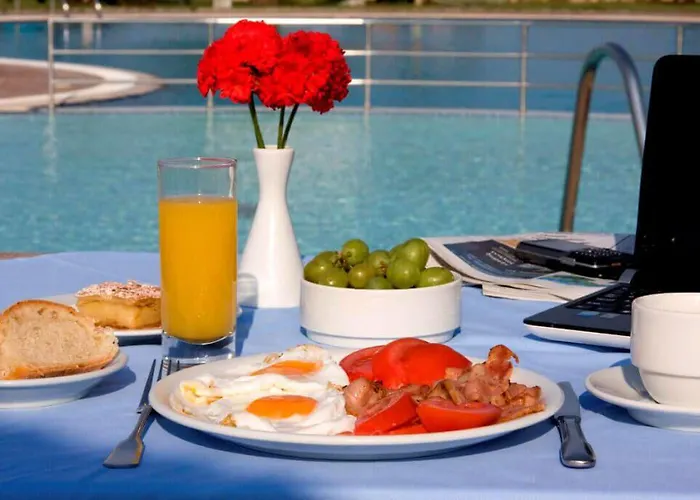 酒店 普拉萨海滩酒店 3*